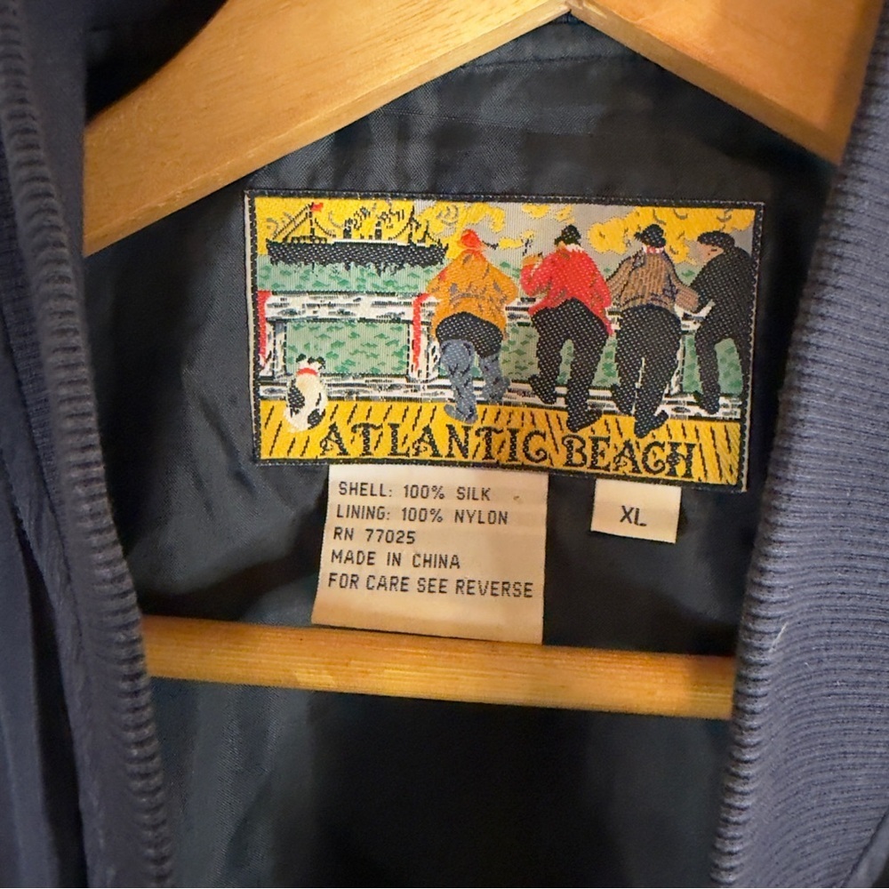 Atlantic Beach Vintage 100% Silk Bomber Jacket Navy Blue XL Men’s Unisex - Picture 4 of 9